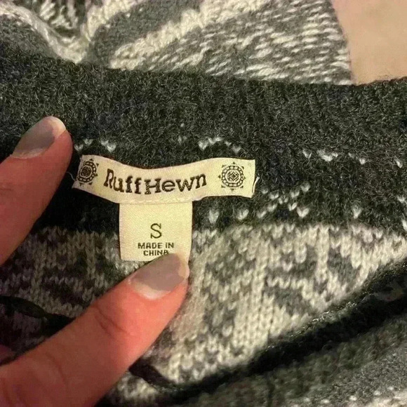 Ruff Hewn  sweater - Picture 3 of 3